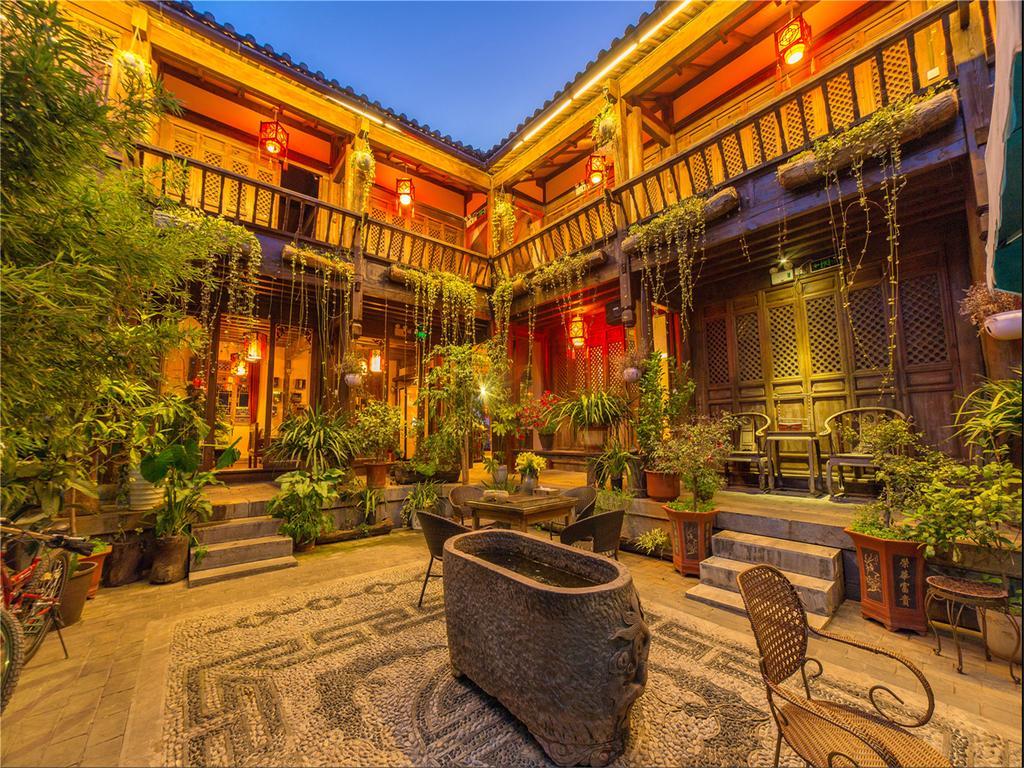 Lijiang Emerald Bay Inn エクステリア 写真
